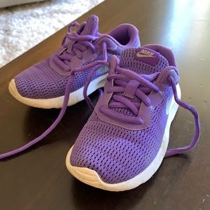 Girls Nike Running Shoes Size 11C